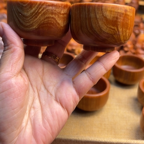 小***强柏木（崖柏）太行崖柏手把件