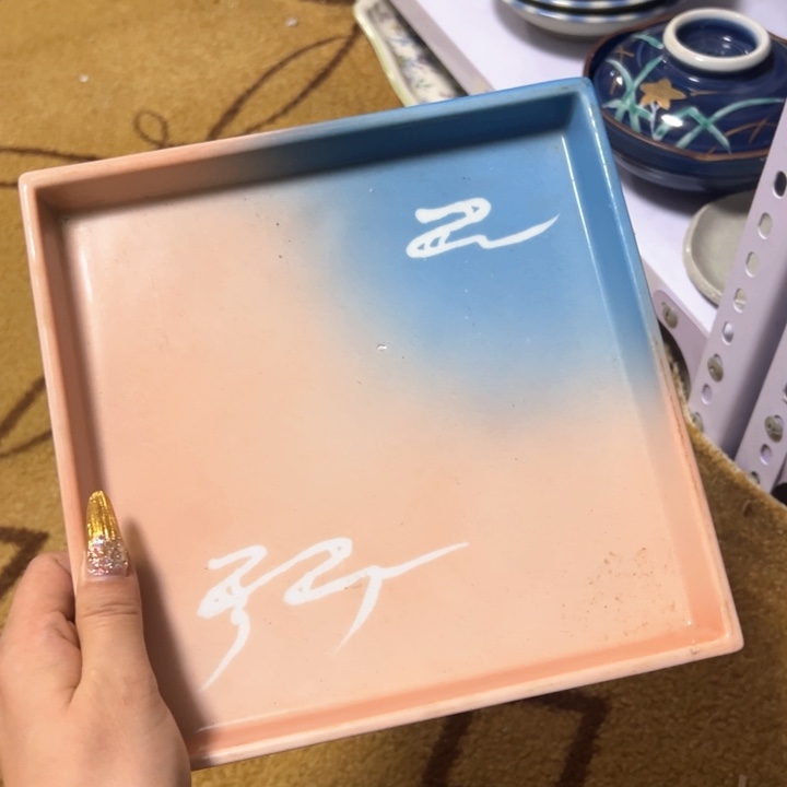 盖碗瓷器直播放漏中