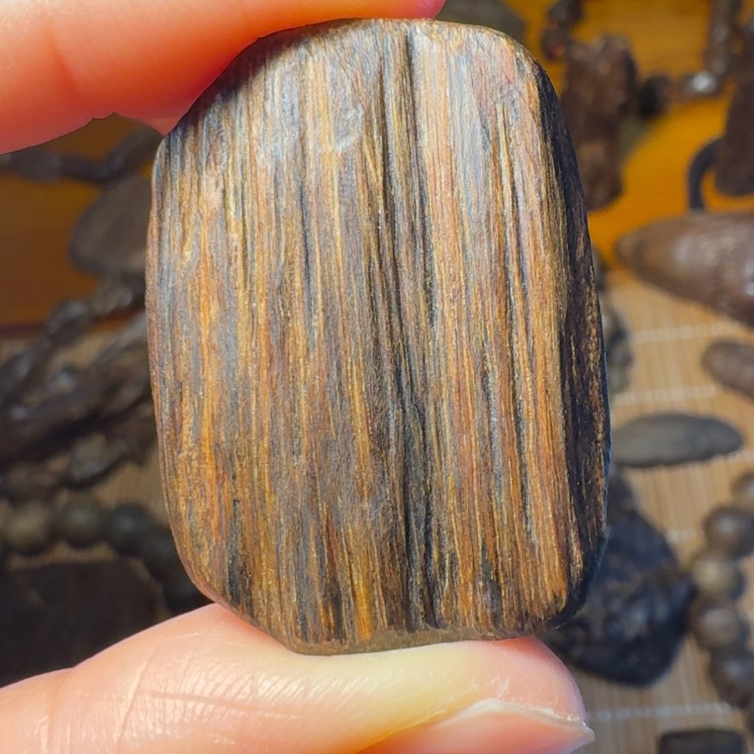 沉香沉香碎屑飞**了文莱软丝平安小素牌3.5g