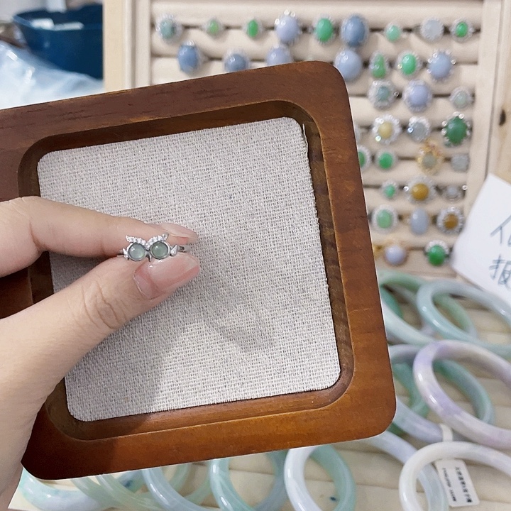 翡翠未镶嵌颈饰天然翡翠Ａ货