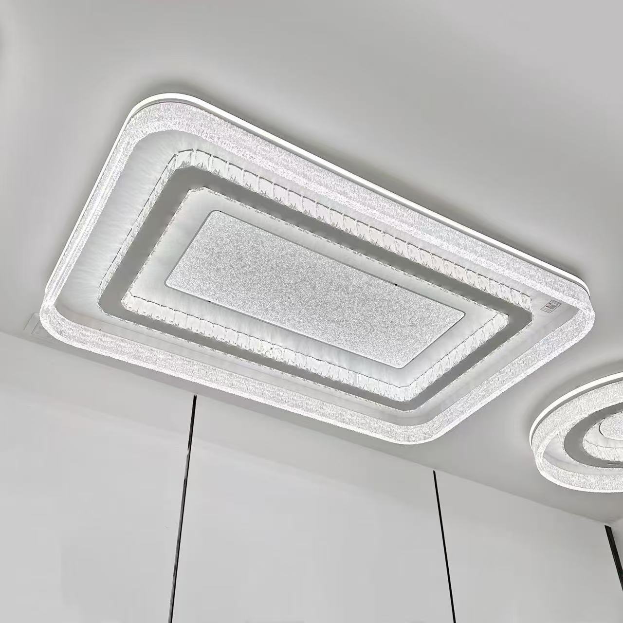 客厅餐厅卧室家用智能语音吸顶灯中山灯具