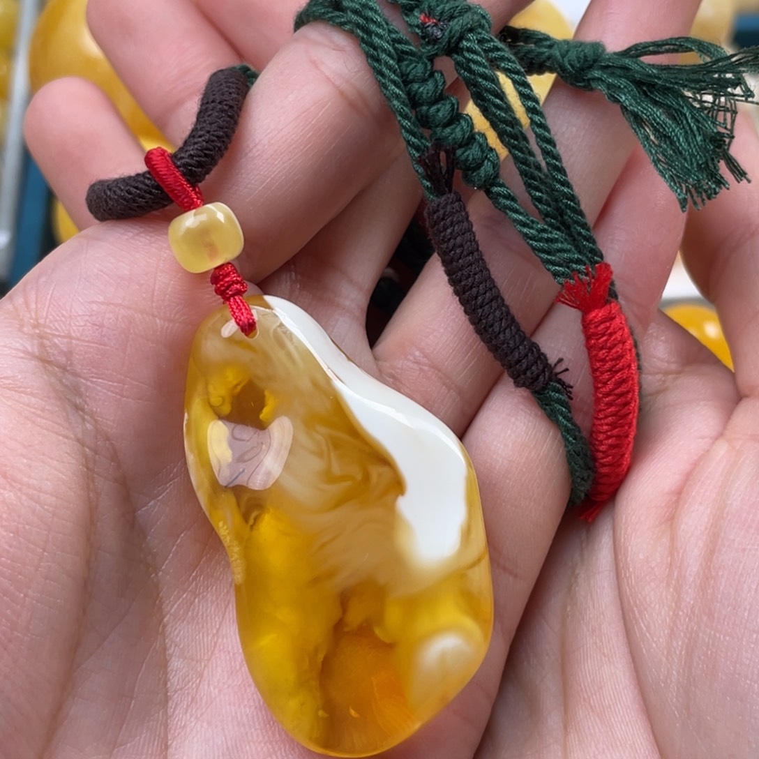 蜜蜡未镶嵌珠宝奇石微瑕