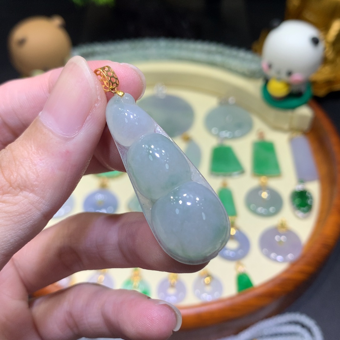 吊坠(不含链)18K金镶嵌翡翠