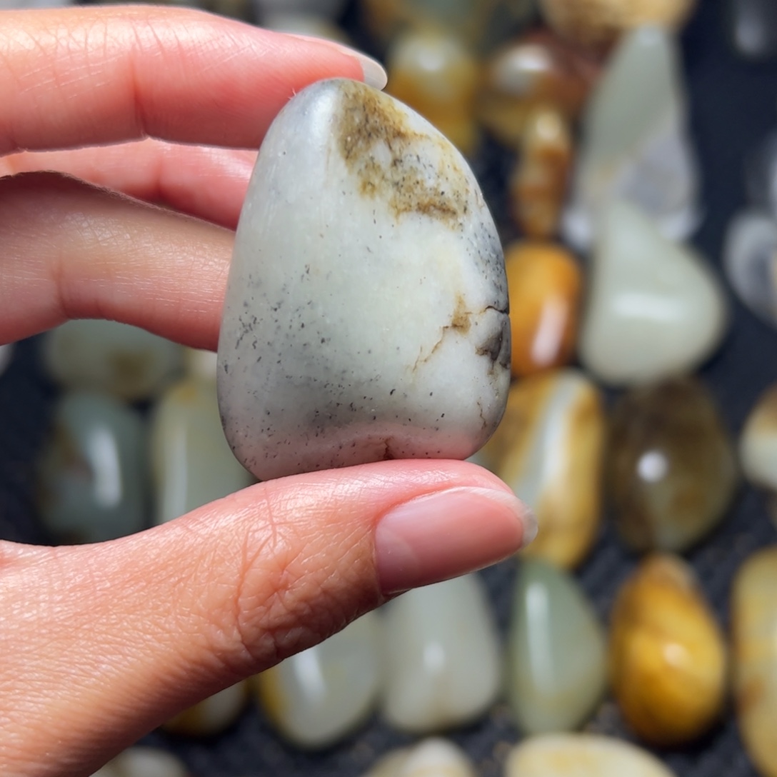 和田玉未镶嵌挂件B32