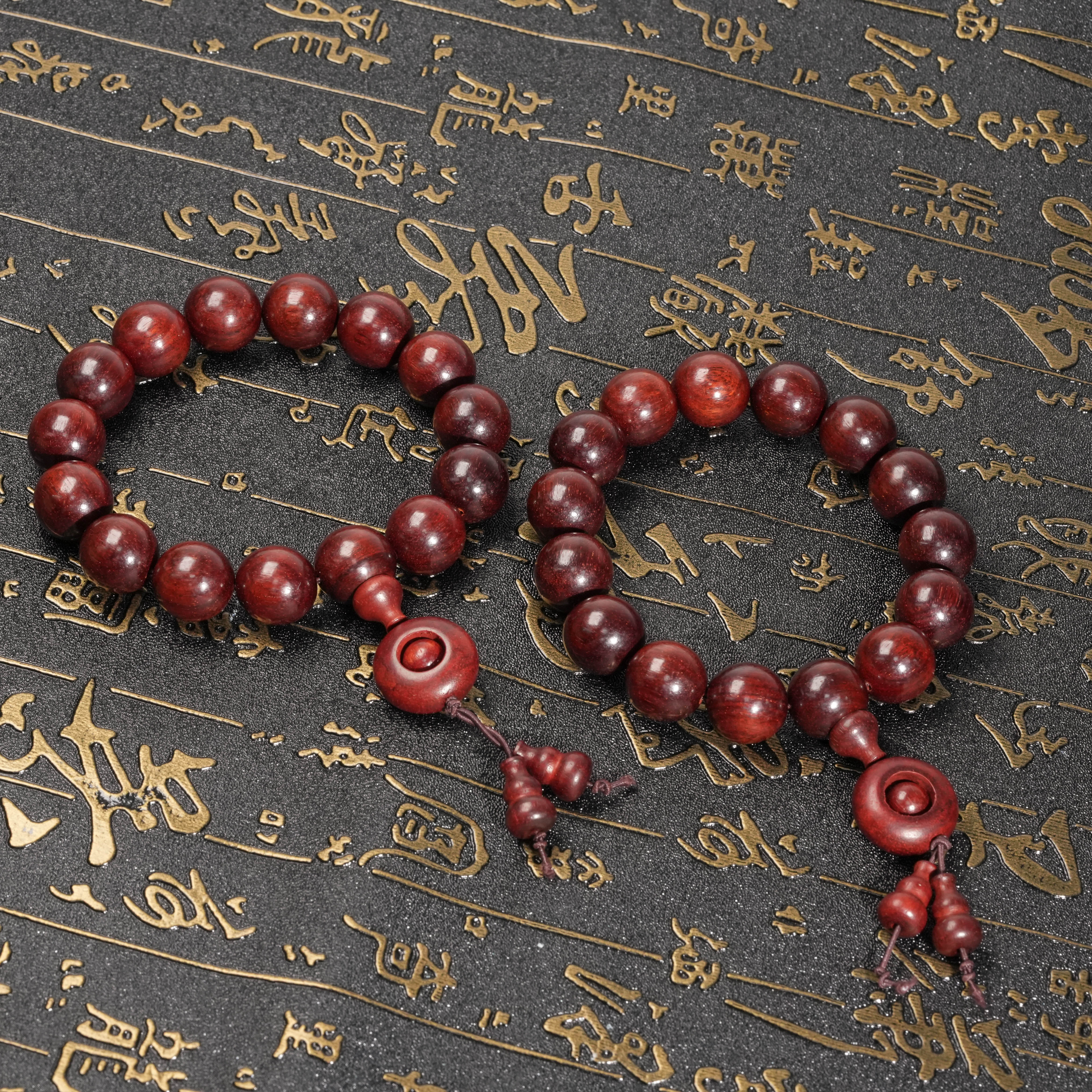 【星浩好物】血檀手串QT99H128【多样性发一件】15mm