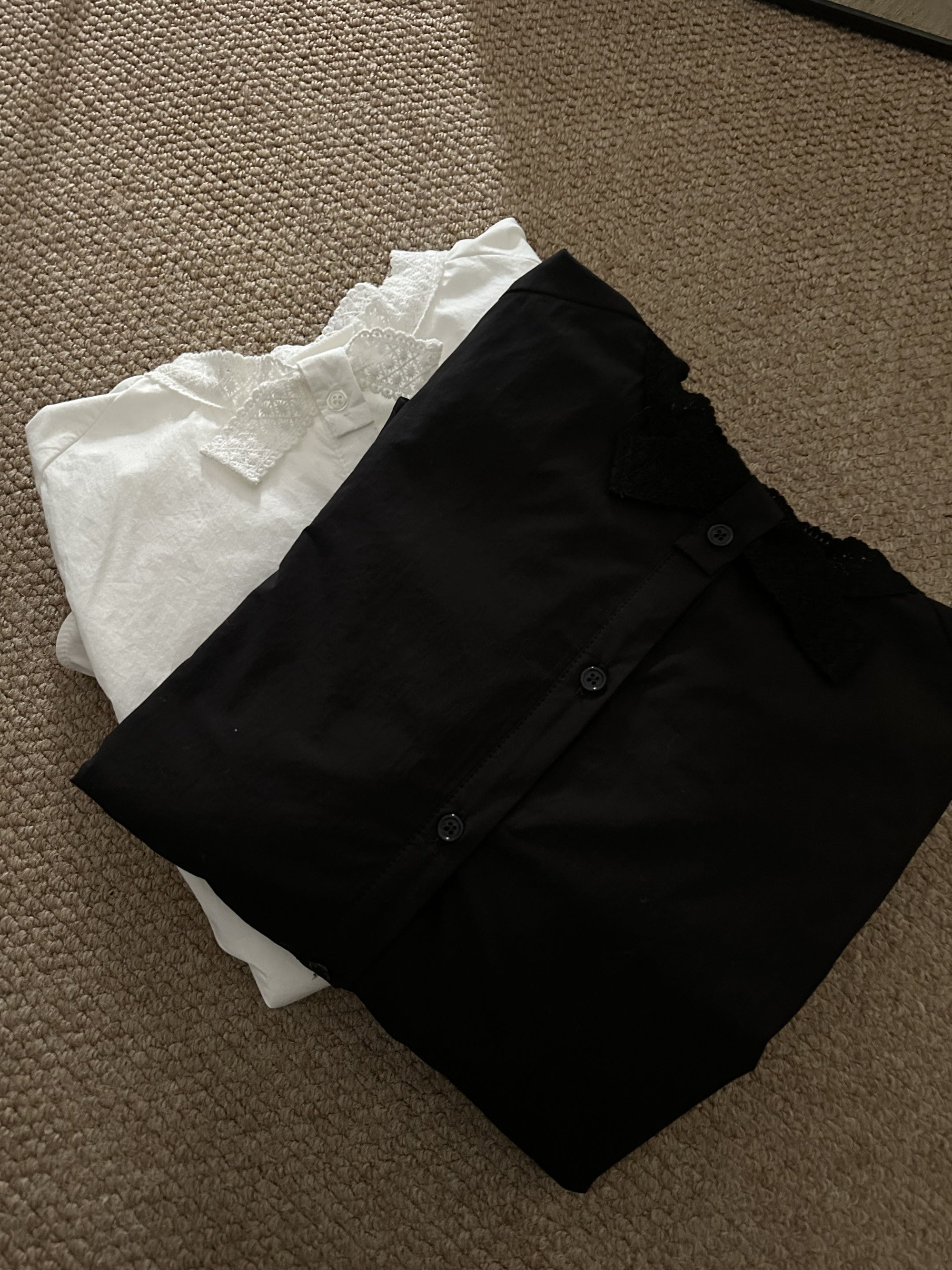 【珍珍何HB】1249定制款韩系极简刺绣飘带花边加绒衬衫