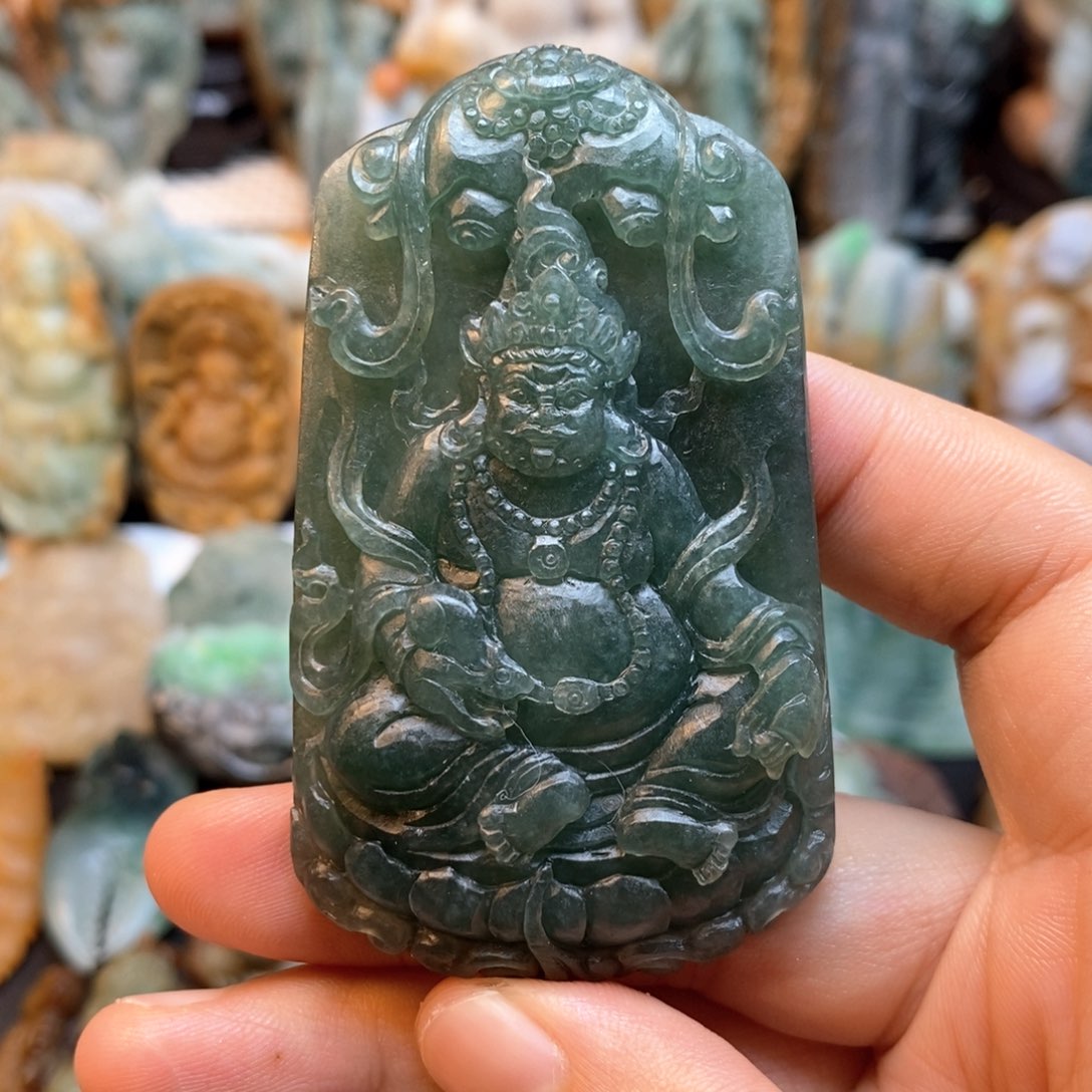 定制翡翠未镶嵌特色15