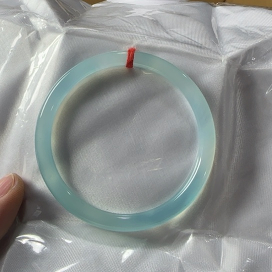 仕**酒如图所示所拍即所得