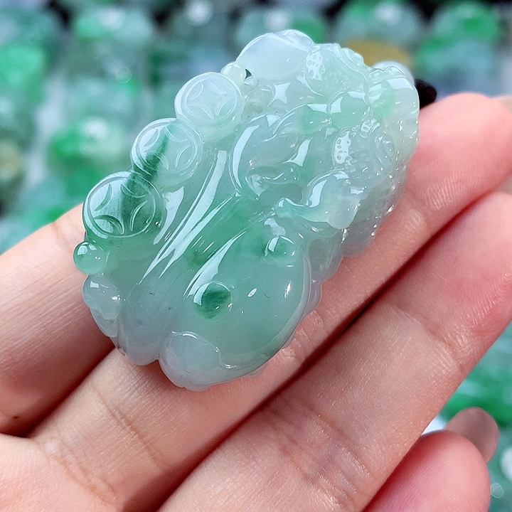 颈饰未镶嵌翡翠翡翠