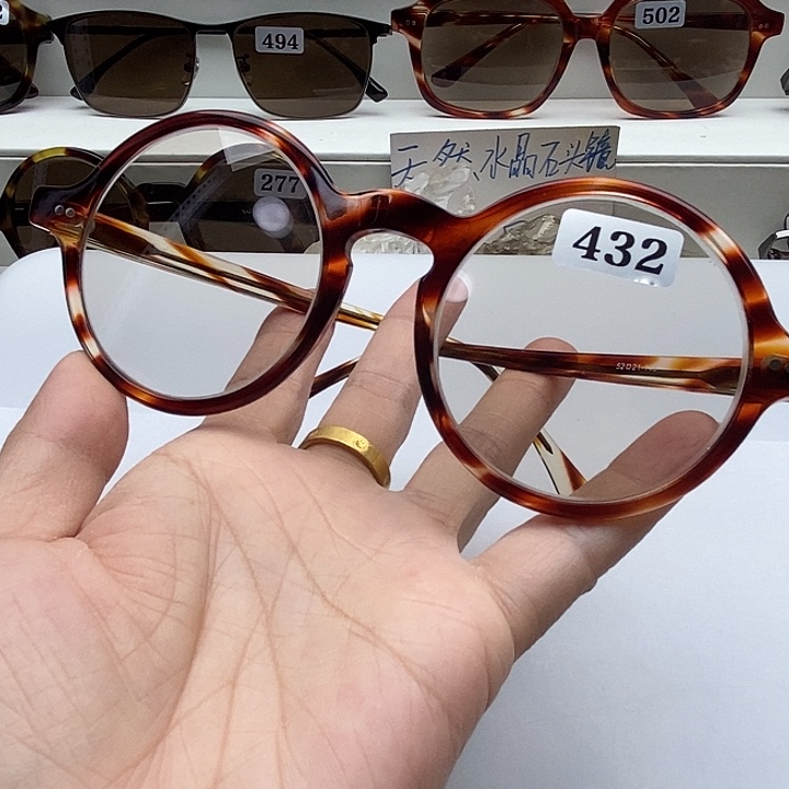 全框款复古款式时尚