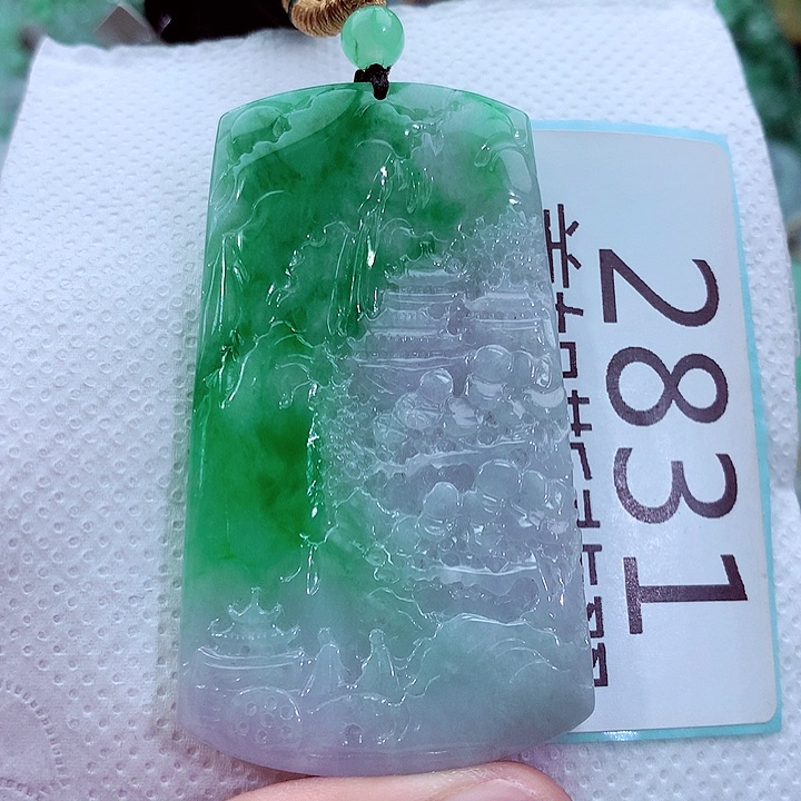 吊坠(不含链)未镶嵌翡翠