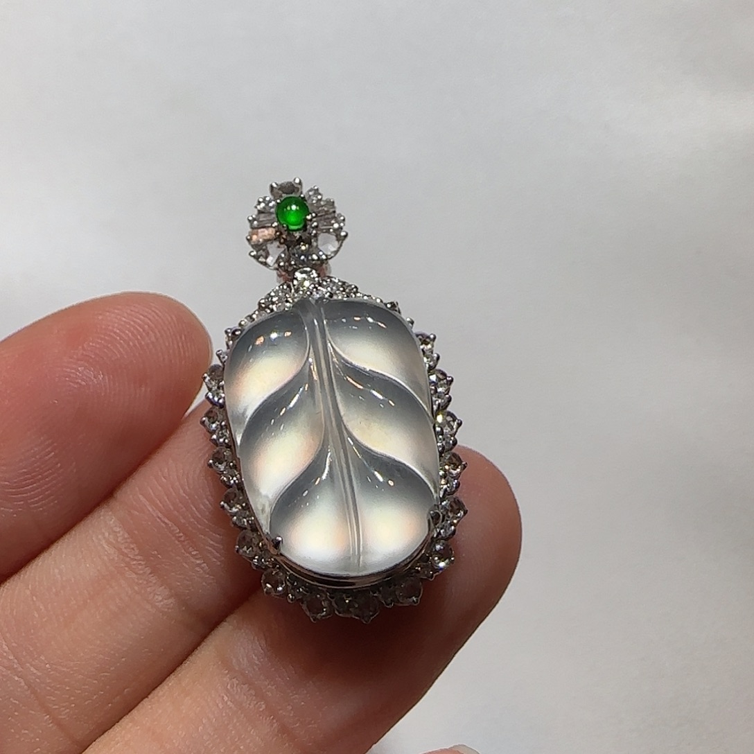 翡翠18K金镶嵌吊坠(不含链)叶子