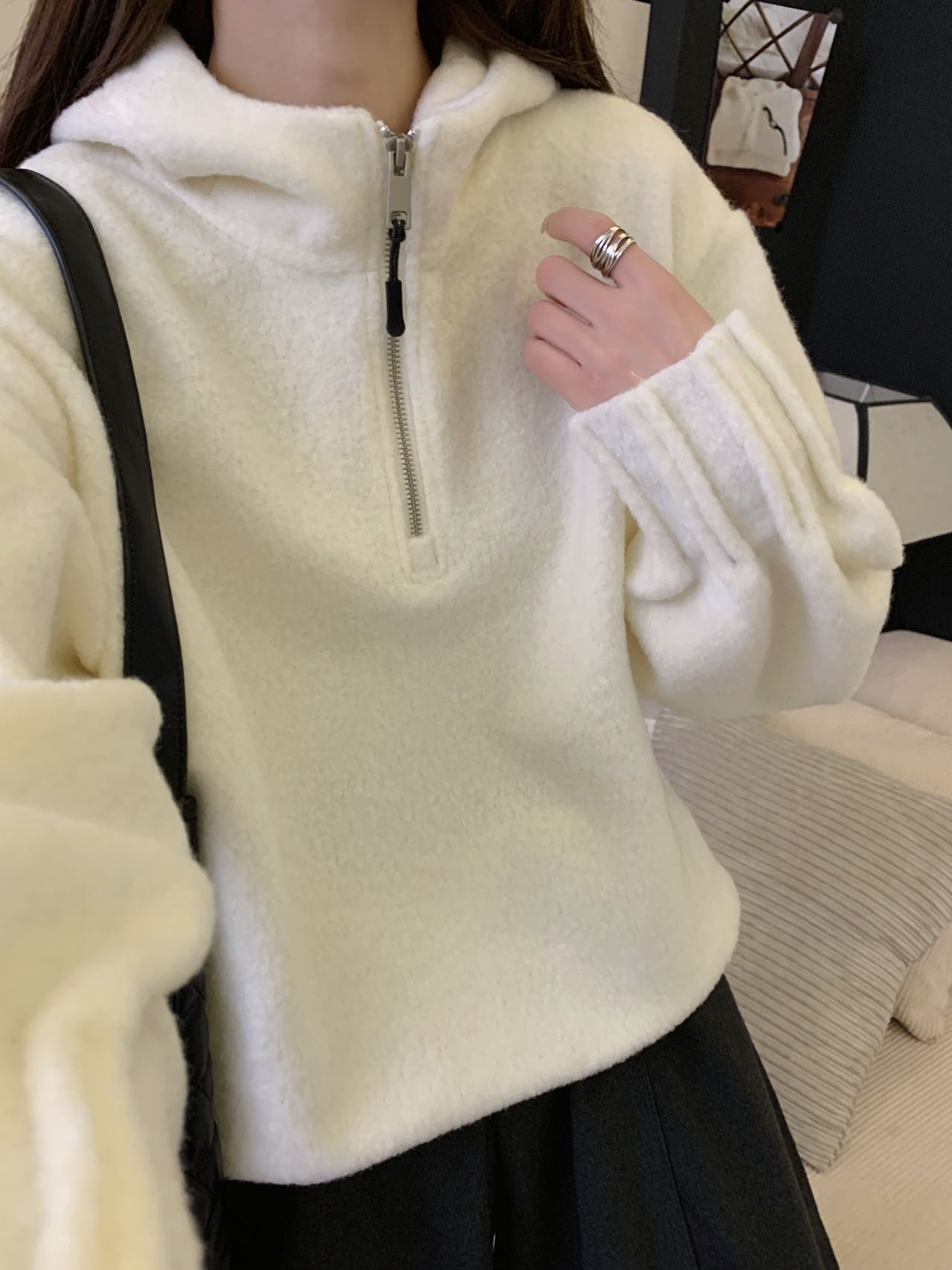 小慧 韩系奶FUFU风琴褶软糯半拉链连帽卫衣KF98