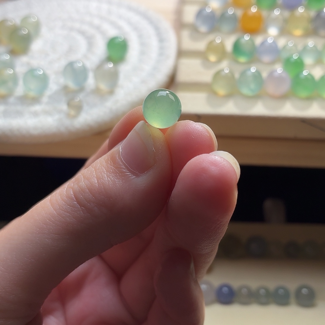 蹦***爪翡翠散珠翡翠1282