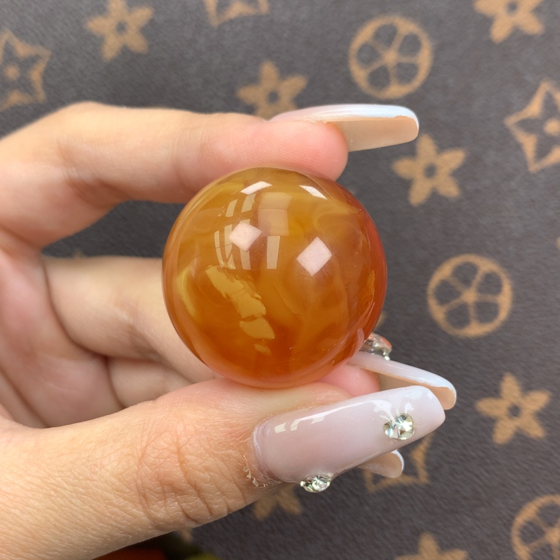 极***端琥珀未镶嵌珠宝奇石29.2