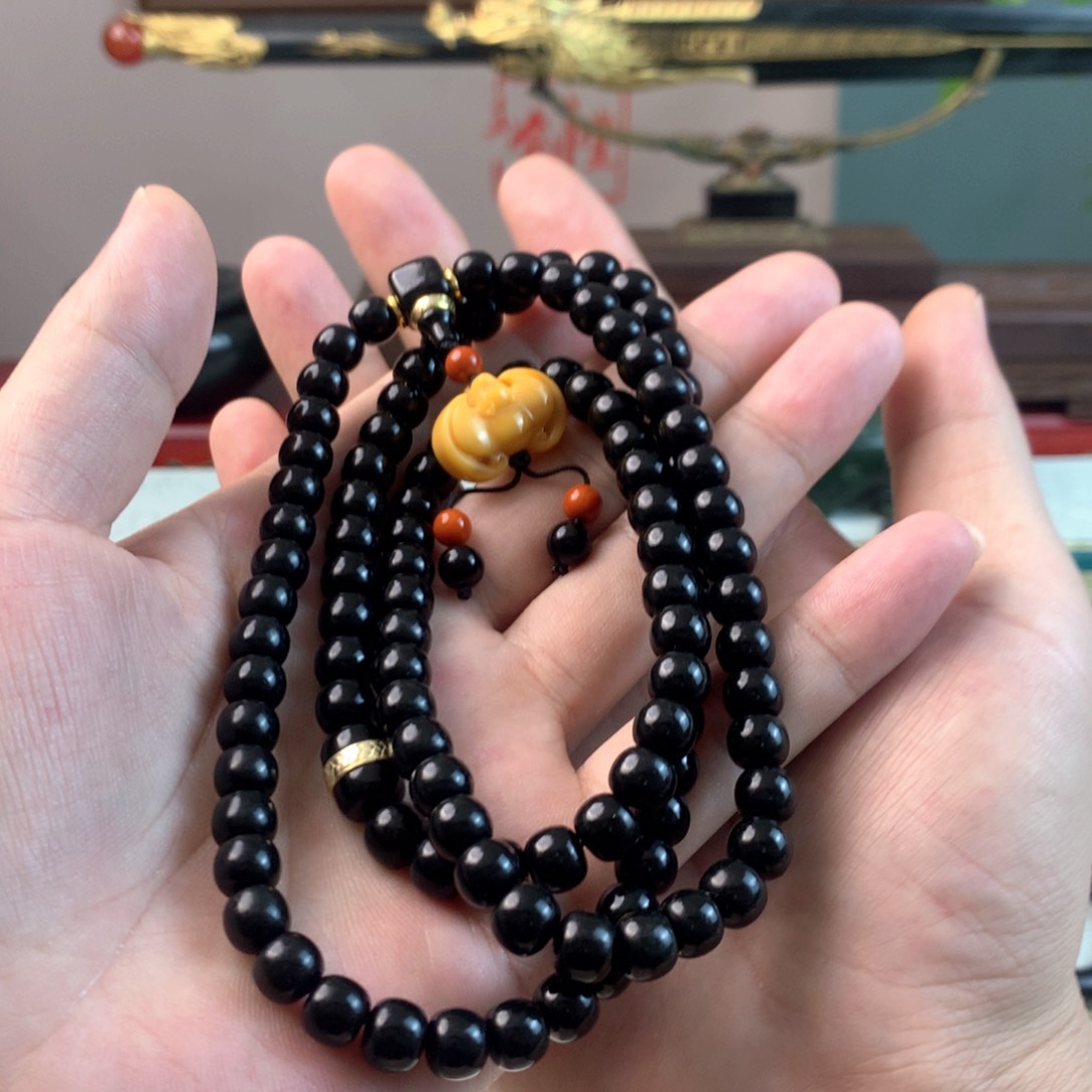 和田玉黑青手串8m m未镶嵌影*