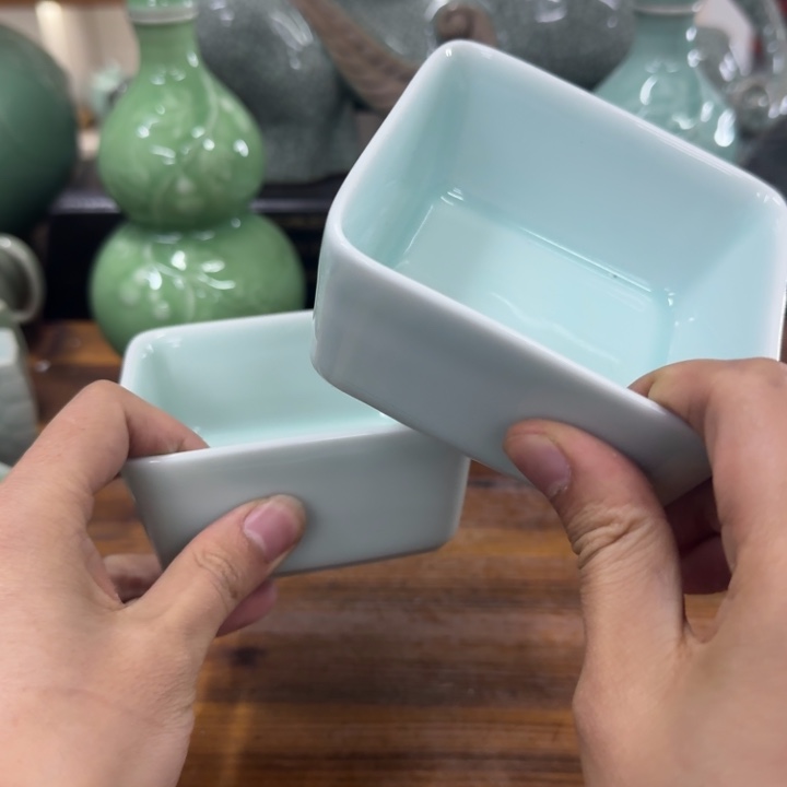 龙泉青瓷茶具微瑕5310