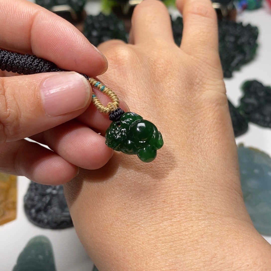 定制翡翠未镶嵌天然