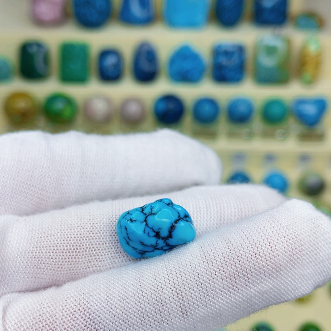 绿松石未镶嵌绿松石