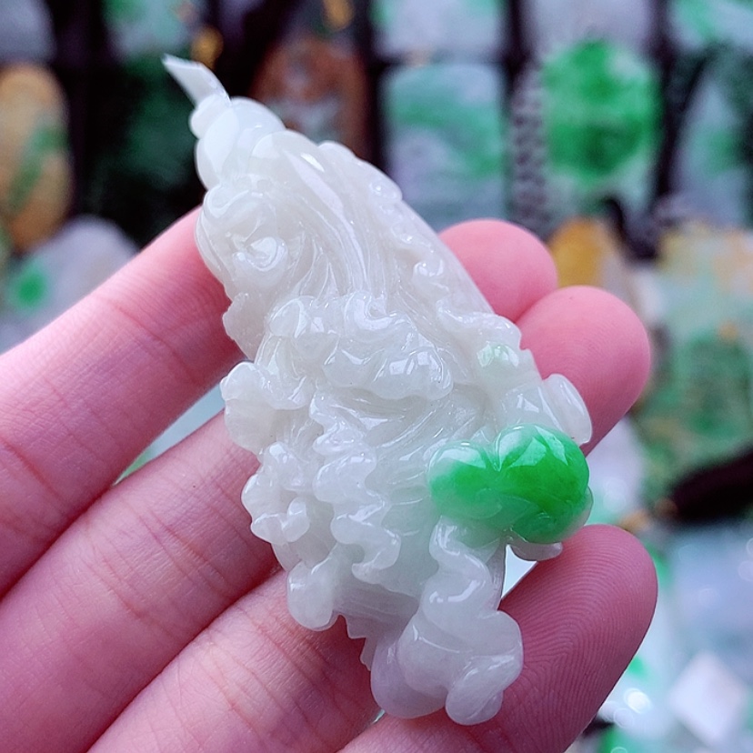 【闪购商品】翡翠颈饰未镶嵌挂件