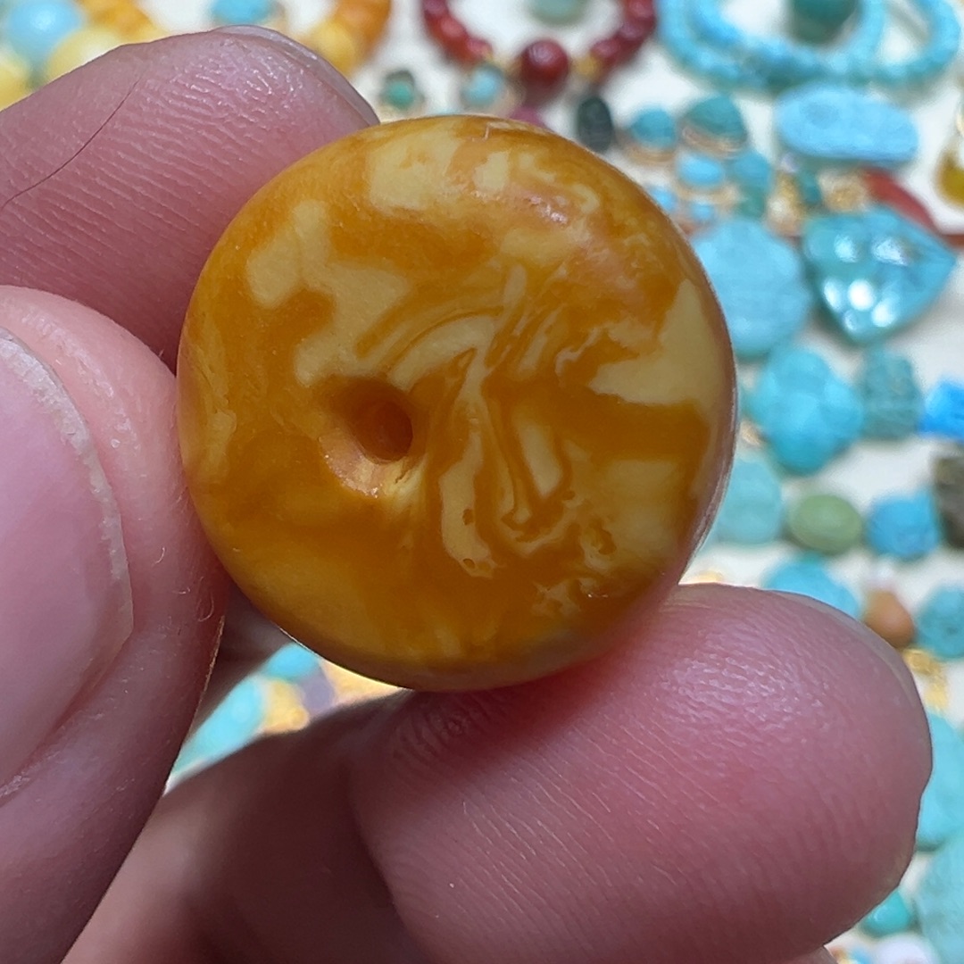 琥珀颈饰未镶嵌墩子