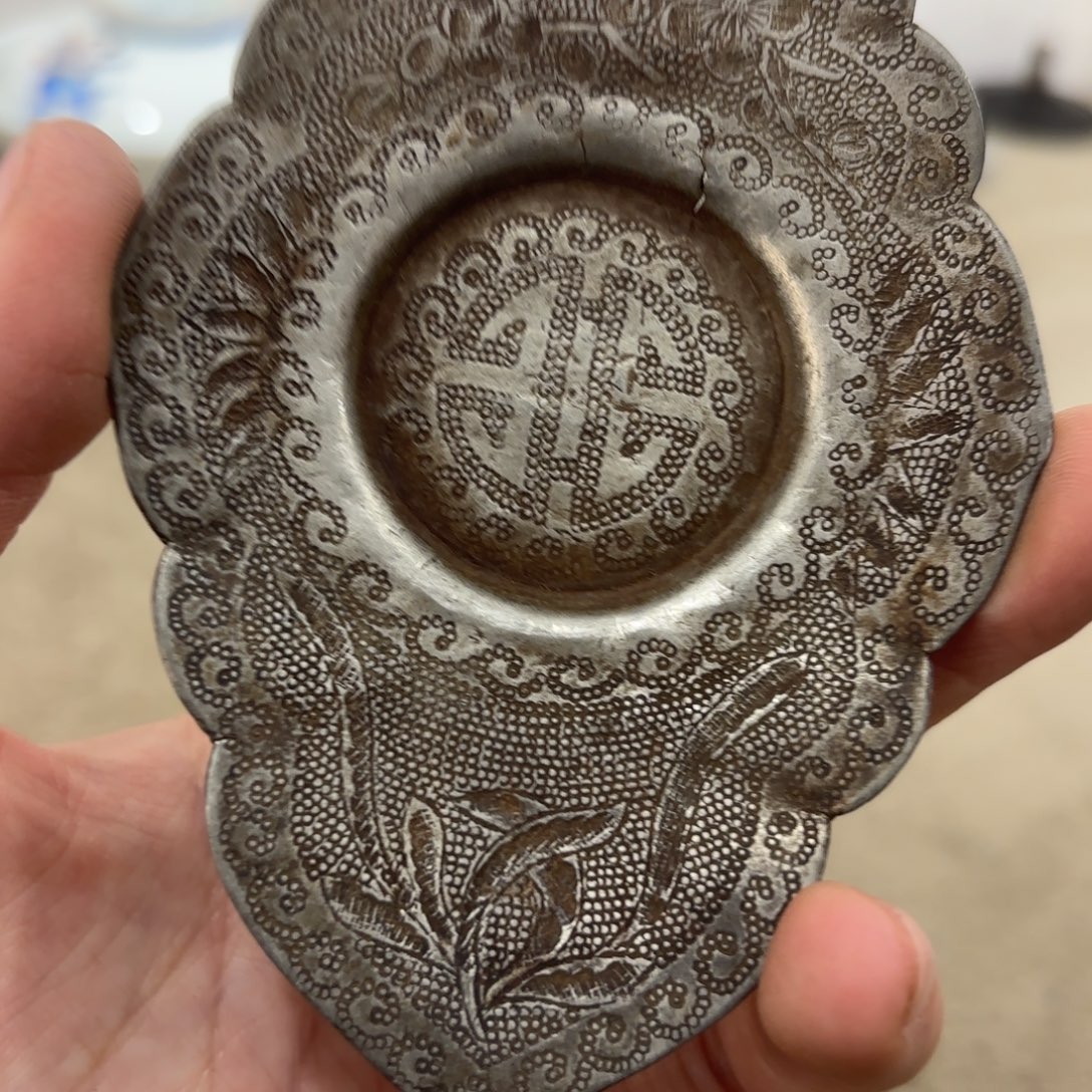 瓷片非常好看漂亮的物品 
