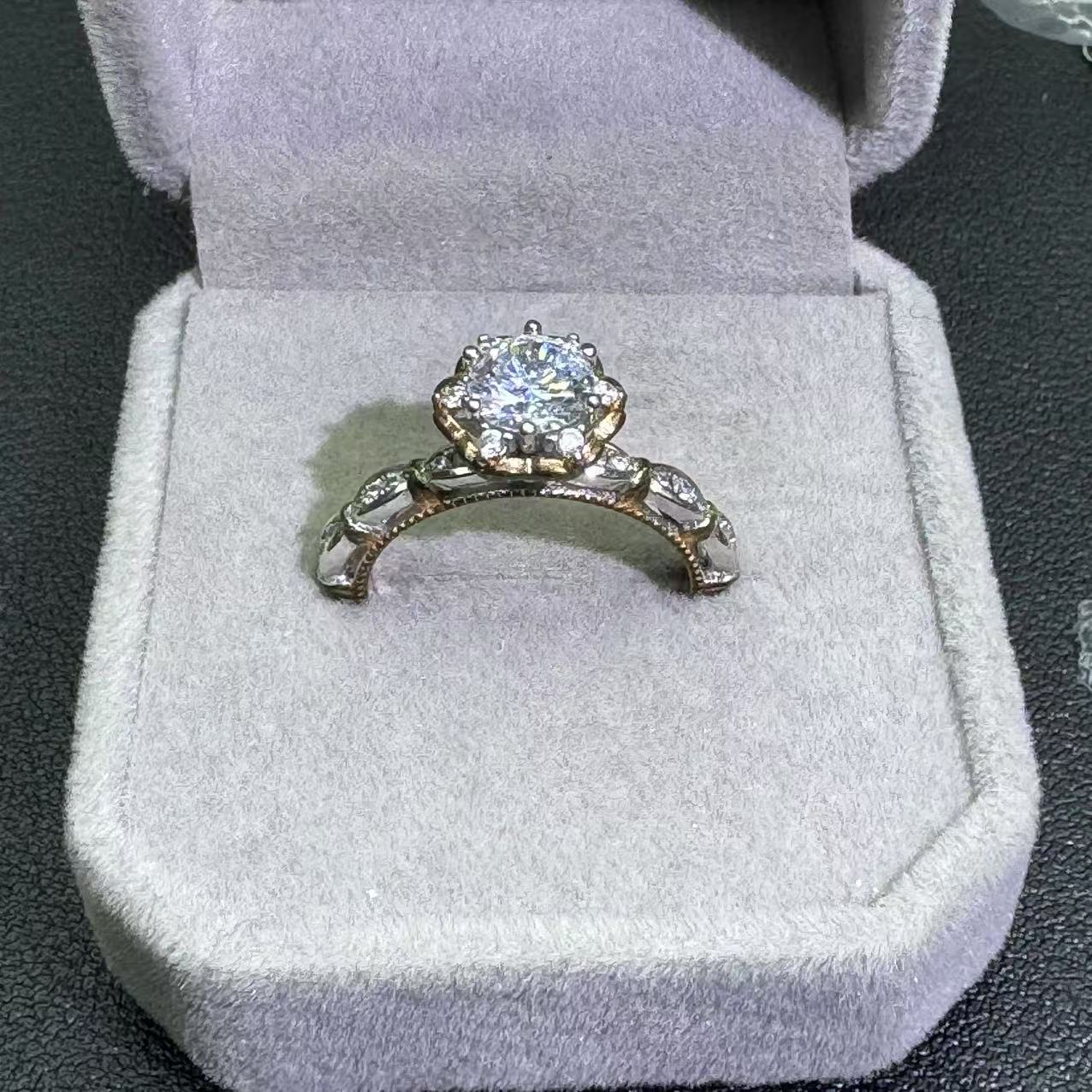 925银莫桑石戒指 双色花苞两克拉戒指-xx