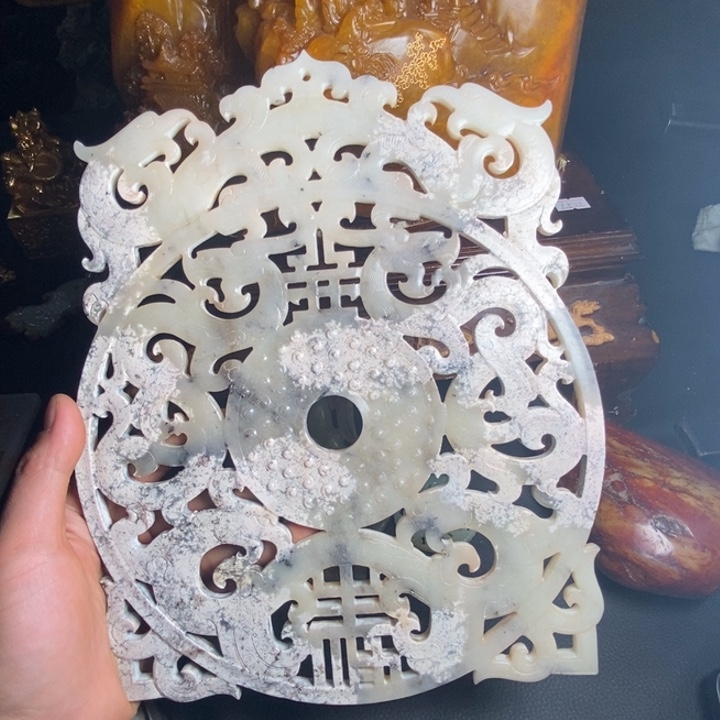 喜***苏和田玉未镶嵌摆件