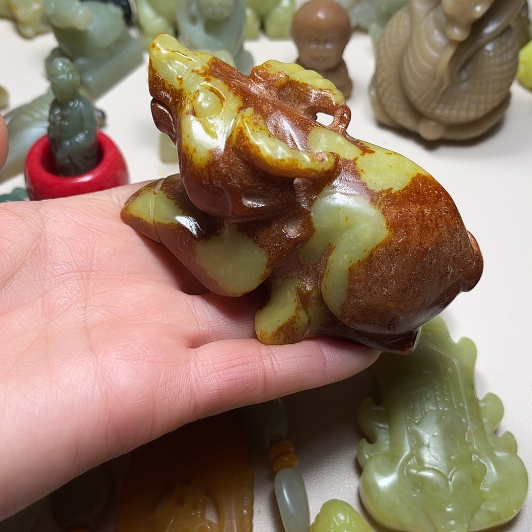 白玉菩提吊坠白玉菩提吊坠