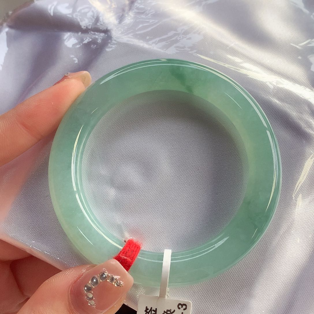 翡翠手镯未镶嵌天然翡翠50-51甜果绿胖圆