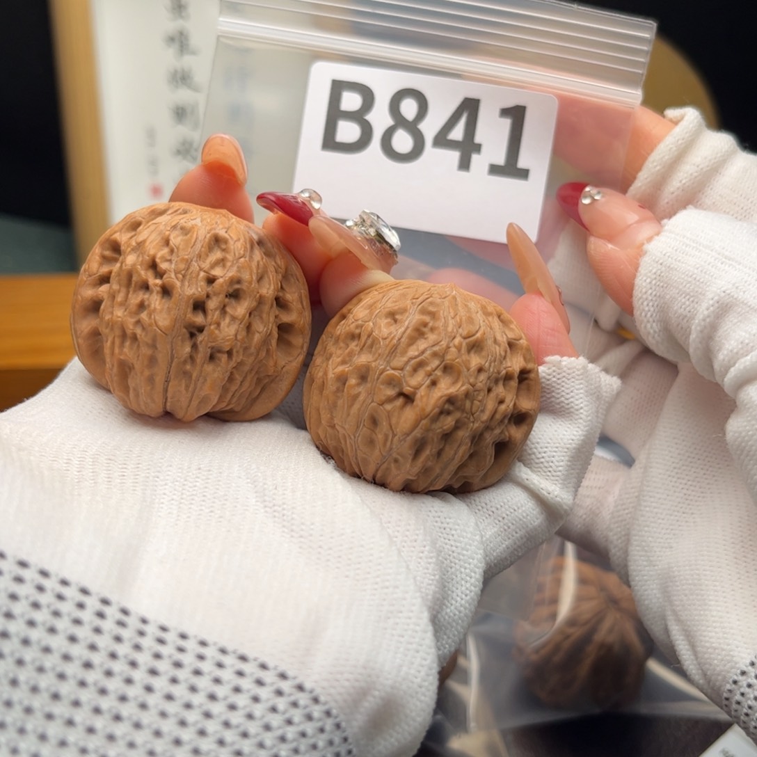 文玩核桃把件38铁锤b 841