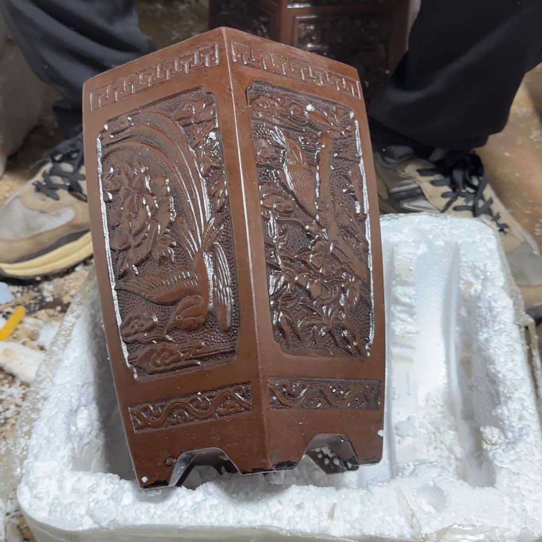 紫砂花盆瑕疵是我自己