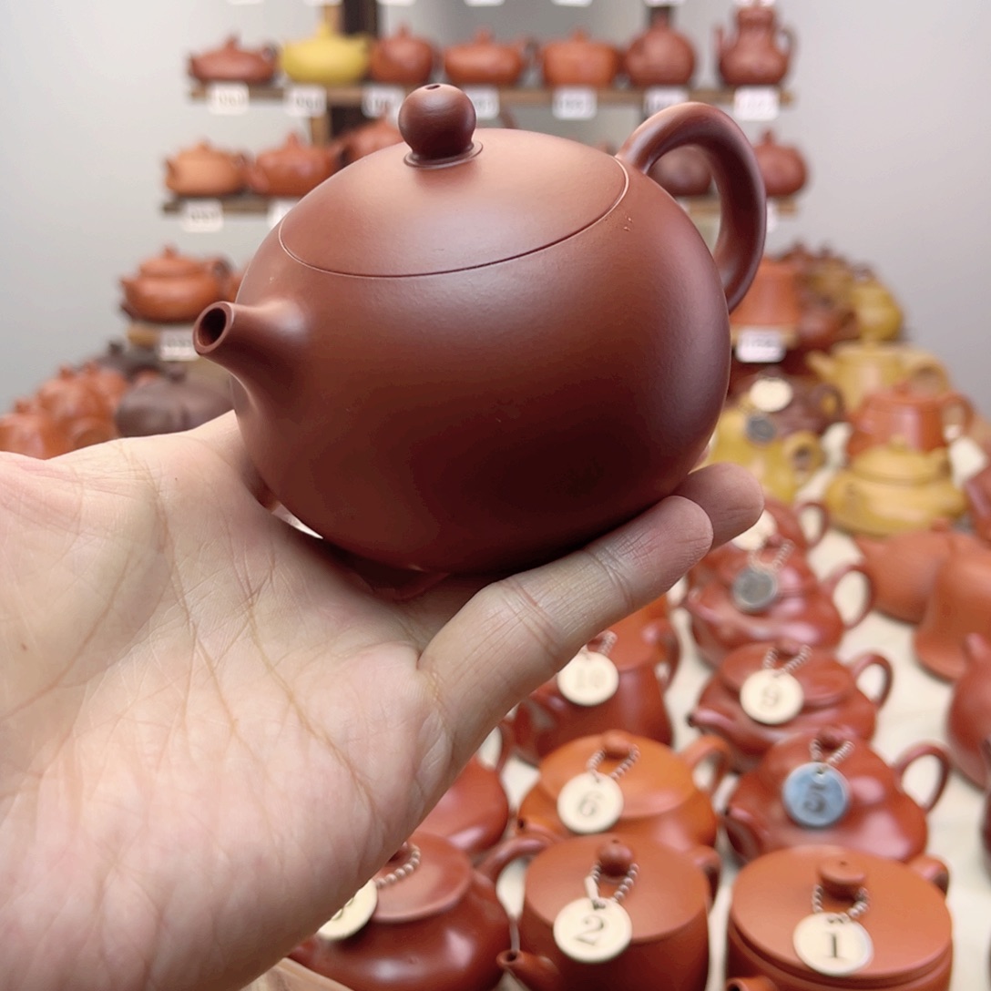 徐***徐紫砂茶壶西施200大红袍