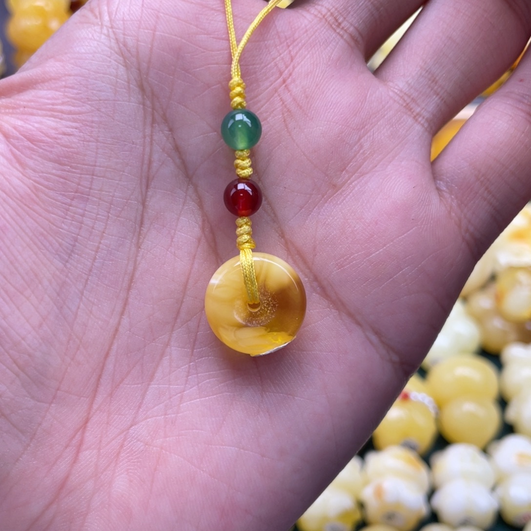 琥珀未镶嵌裸石蜜蜡