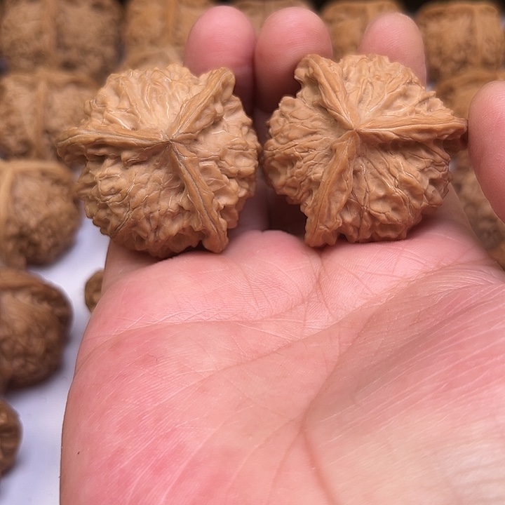 文玩核桃吊坠我想要