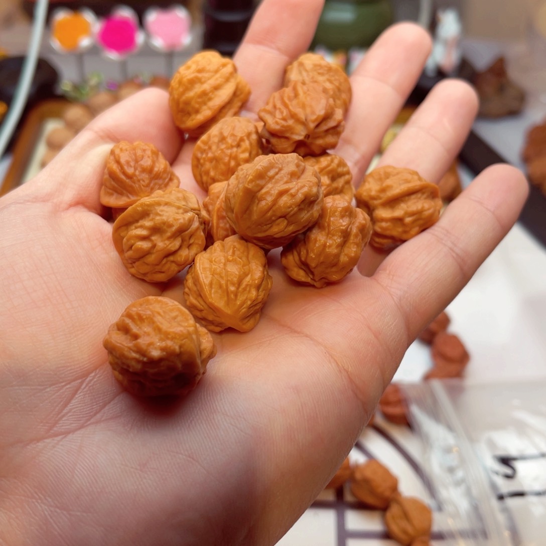 文玩核桃手串蛤蟆头