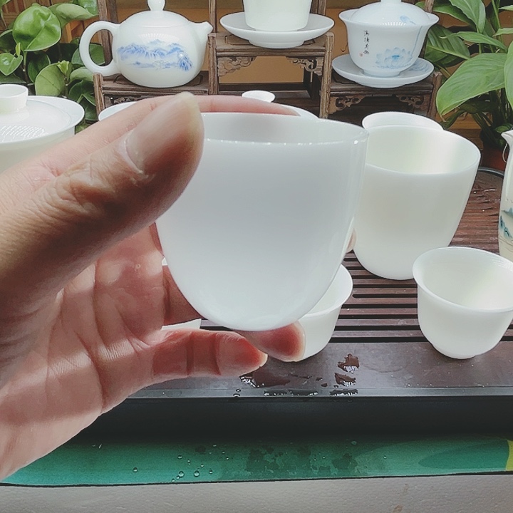 随便卖，反正我这种价格我就自己出场了