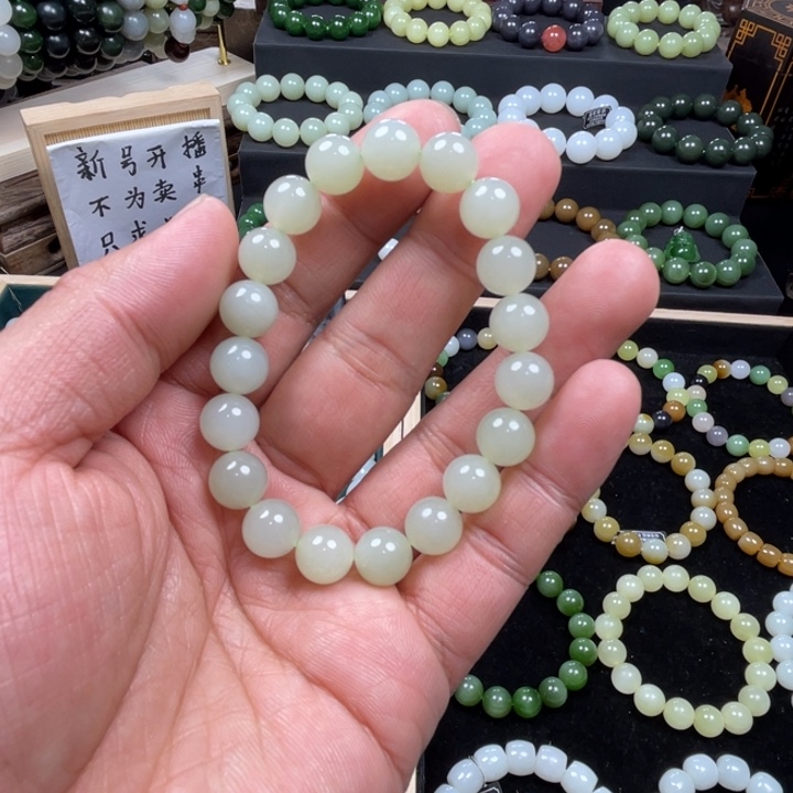 和田玉手串未镶嵌