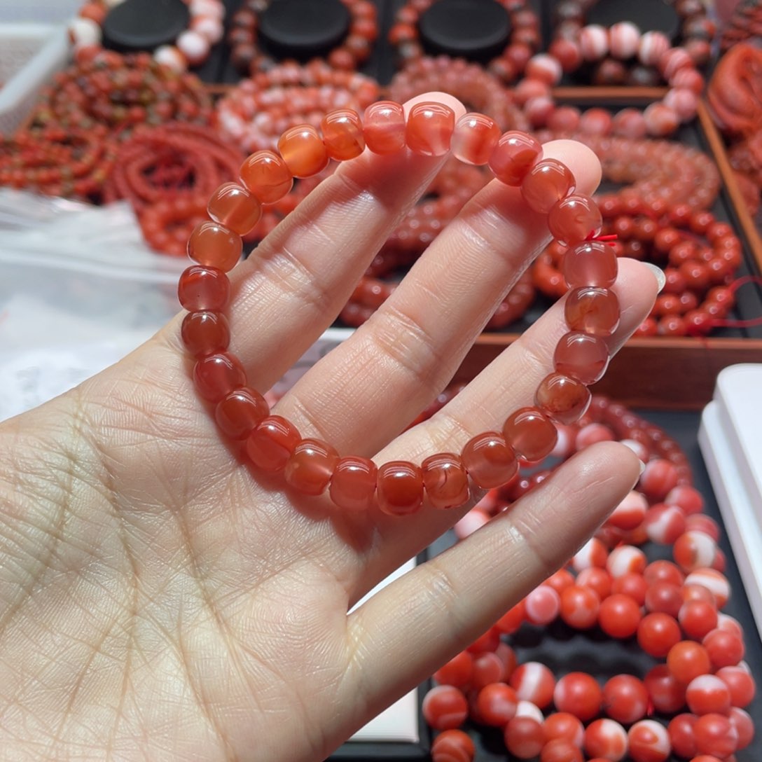 南红玛瑙手链未镶嵌