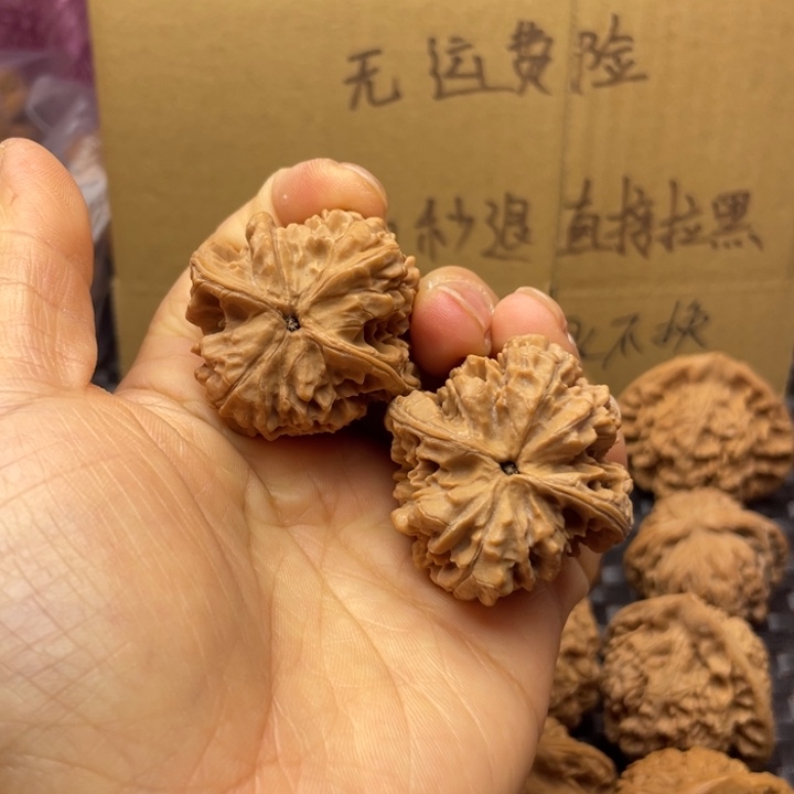 2***1吊坠文玩核桃官帽