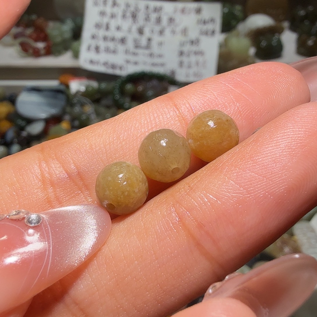 和田玉未镶嵌珠宝奇石