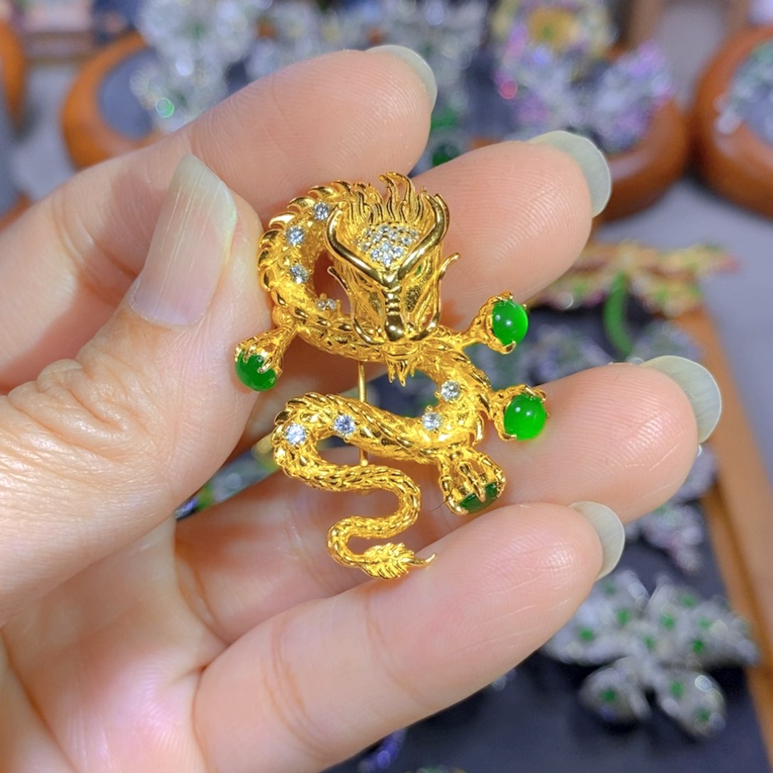 翡翠颈饰银S925镶嵌天然翡翠