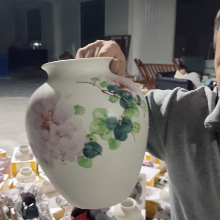 陶瓷我们都在努力着改变