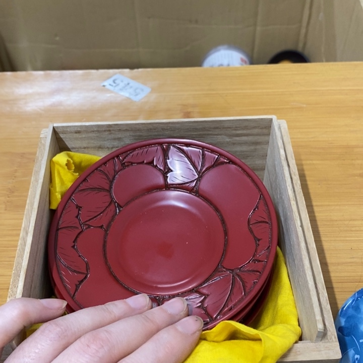 摆件哈中古工艺品树脂