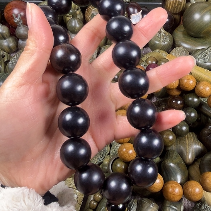 P***5木紫光檀2.0。19 颗手持