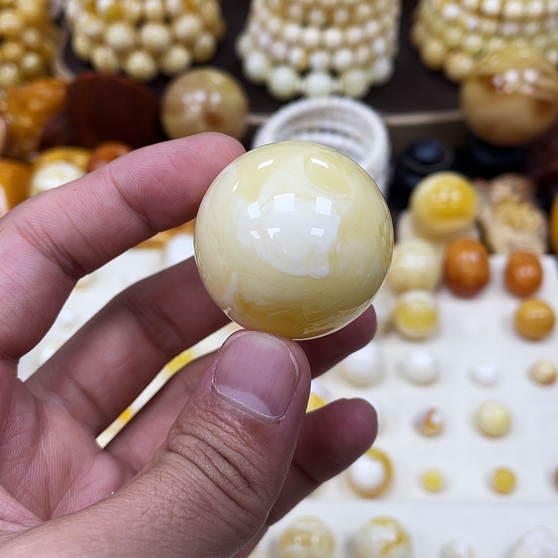 蜜蜡未镶嵌珠宝奇石35.3mm【焦皮瓷白】打孔不予退货