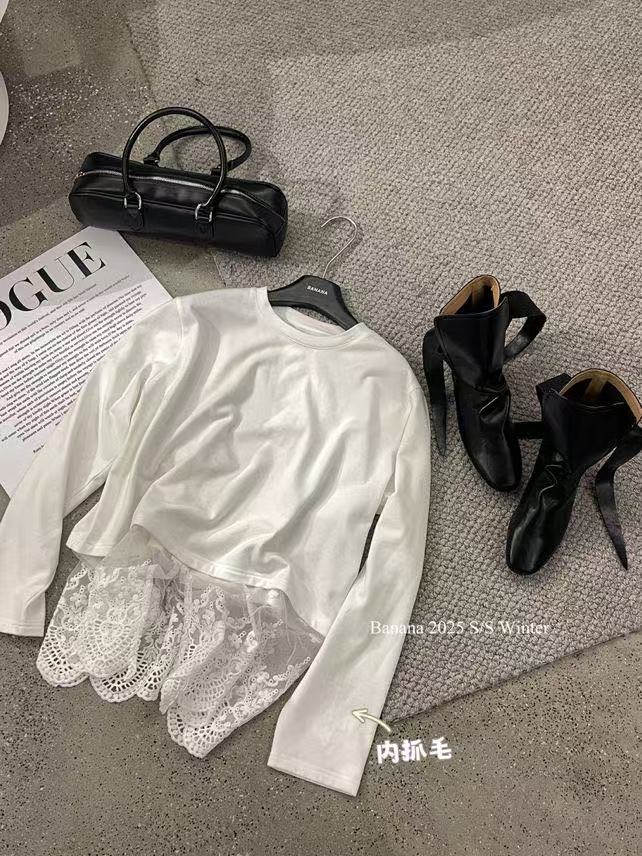 BANANA-61835#百搭简约圆领蕾丝花边打底上衣
