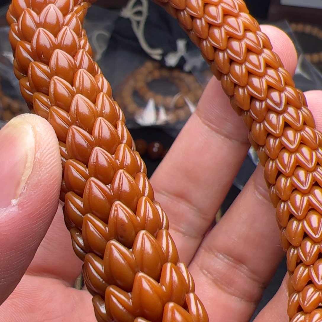 吊坠猴头核桃呕气