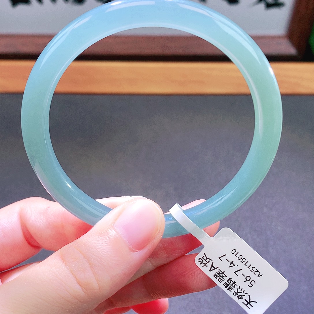 翡翠未镶嵌手镯天然翡翠