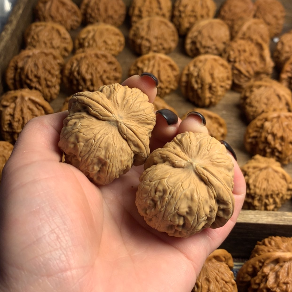 【闪购商品】文玩核桃吊坠b***s元宝